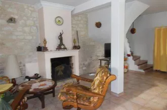 Meublé de Maryvonne Brillouet