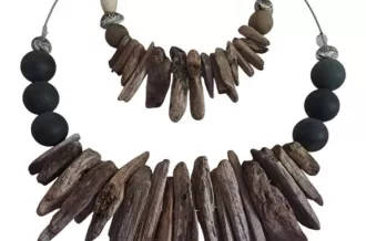Exposition de bijoux monumentaux de Dominique DESANTI