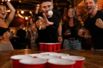 Tournoi de beer pong au Shapers Club House, Marennes