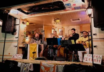 Les Écuries De Laguivari