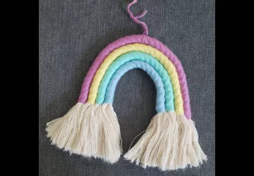 Escale créative : "Porte-clé arc-en-ciel en macramé" avec Louise de "How You Doing"_Saint-Denis-d'Oléron
