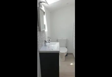 Salle d'eau chambre 2