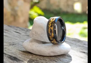 Exposition de sculptures et bijoux en bois - Sébastien Joli